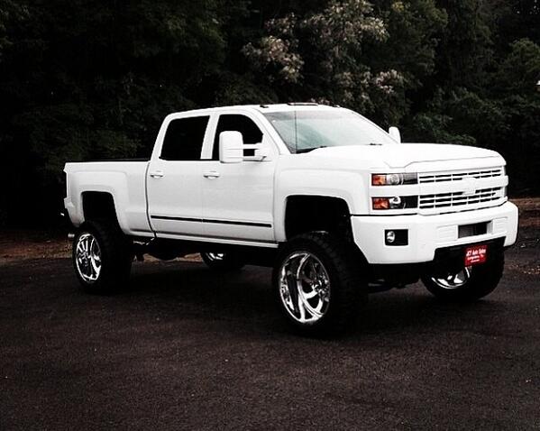 _LiftedTrucks_'s tweet photo. #Chevy http://t.co/OyMGM0pCVf