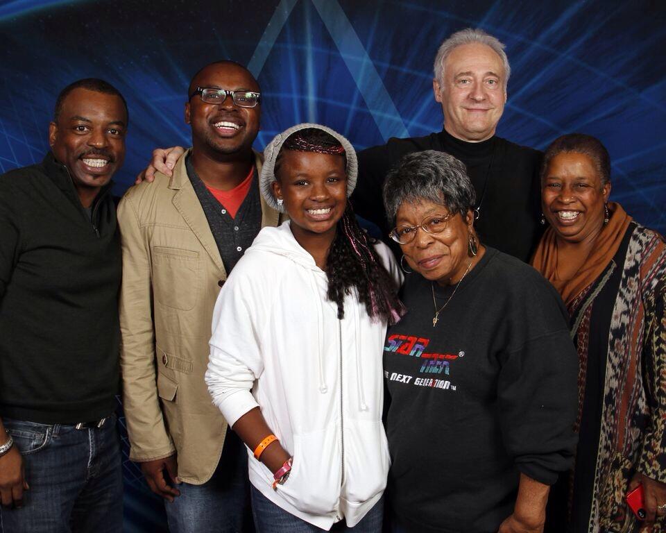 LeVar Burton on Twitter "My Mom, Son, Grandaughter, Elder Sis and some