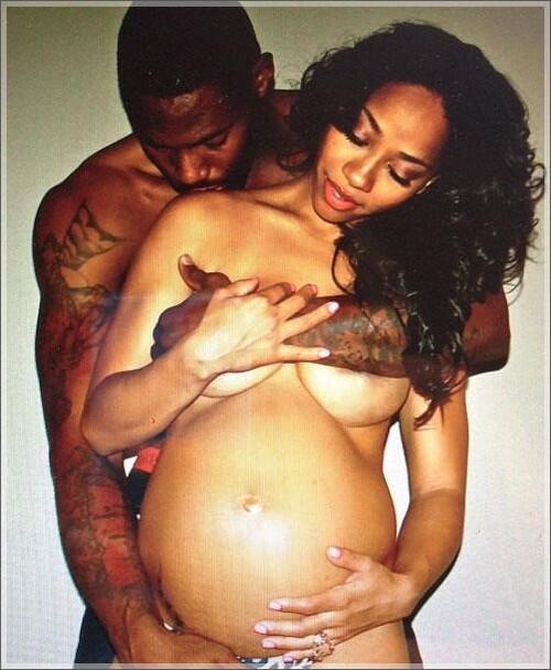PostBadGyalDem's tweet photo. C'est un très beau couples Soo Sex http://t.co/PPhbbzeBPW