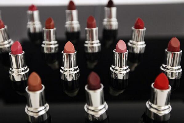 The Harvard student's invention that's about to destroy the beauty industry:  on.elle.com/1fVKU9P