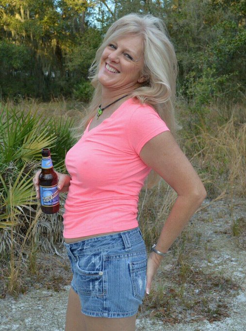 Quiz time. What's my beer of choice? http://t.co/8QmwbcMO4u