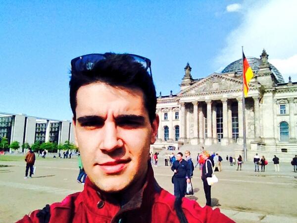 DavidRdrgz's tweet photo. Reichstag! http://t.co/tZM03Qd0Ts