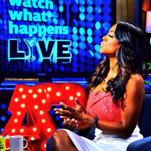 bbyckes's tweet photo. "@BravoWWHL: RT if you are team @KenyaMoore #WWHL #RHOA http://t.co/3ijaVVAjVq" #TEAMPORSHA!!!!!