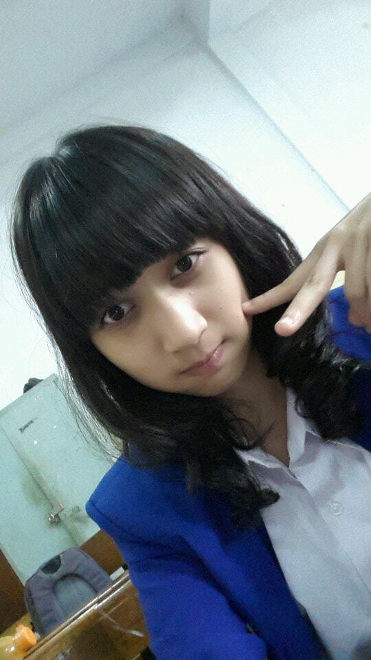 ayanashb0306's tweet photo. Sekarang peljaran ke dua bahasa jepangggg narsis duluu http://t.co/Cmx39OSiPI