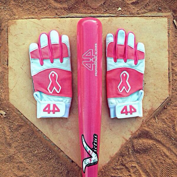 44ProCustom's tweet image. Enter to win 44 Pro BCA 🎀 Batting Gloves! 1) #RT This tweet 2) Follow us (@44ProGloves)