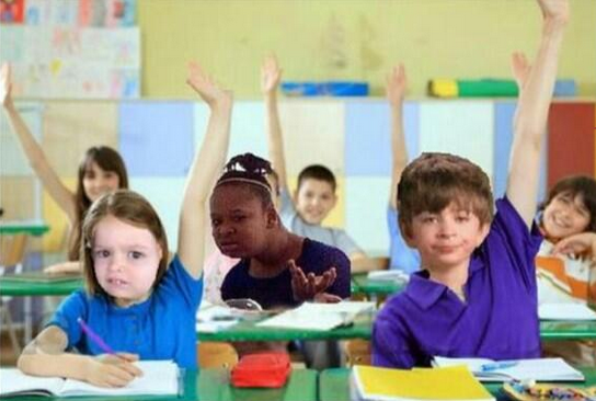 Intuitweetvo's tweet photo. Yo, cuando no entiendo la clase. http://t.co/h1P0Rb7arI
