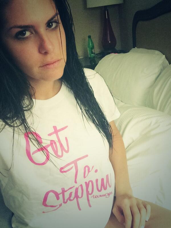 AMANDAZUCKERMAN's tweet image. Birthday present from @GinaMarieZ ....thanks gm...love to re-love that moment...#gettosteppin