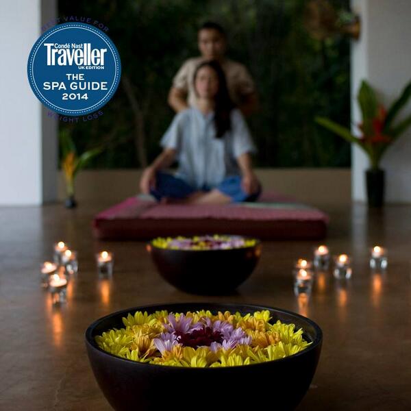 absanc's tweet photo. A simple #spa routine can help you #unwind and whisk away all that stress. So #relaxing! http://t.co/jT2uxPLrwQ
