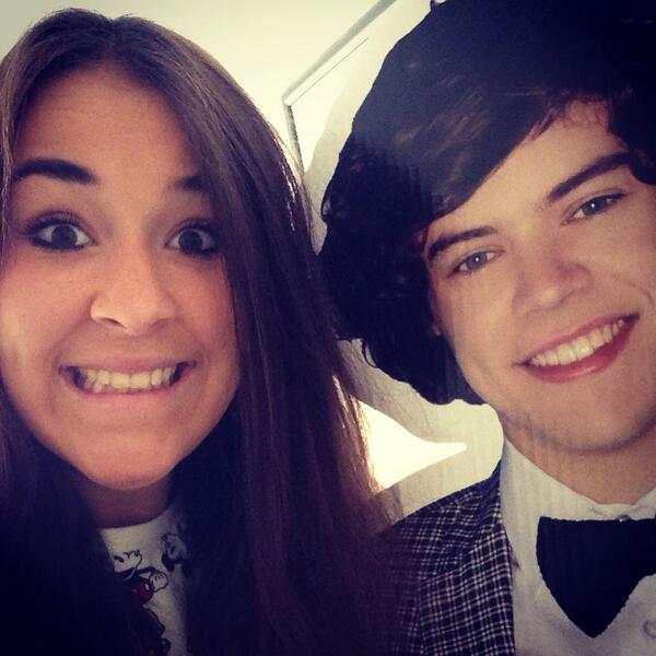 #KFMDirectioners, I downloaded the <a href="/945Kfm/">945kfm</a> app for my chance to win <a href="/onedirection/">One Direction</a> tickets with <a href="/IanBredenkamp/">Ian Bredenkamp</a> 😁😁