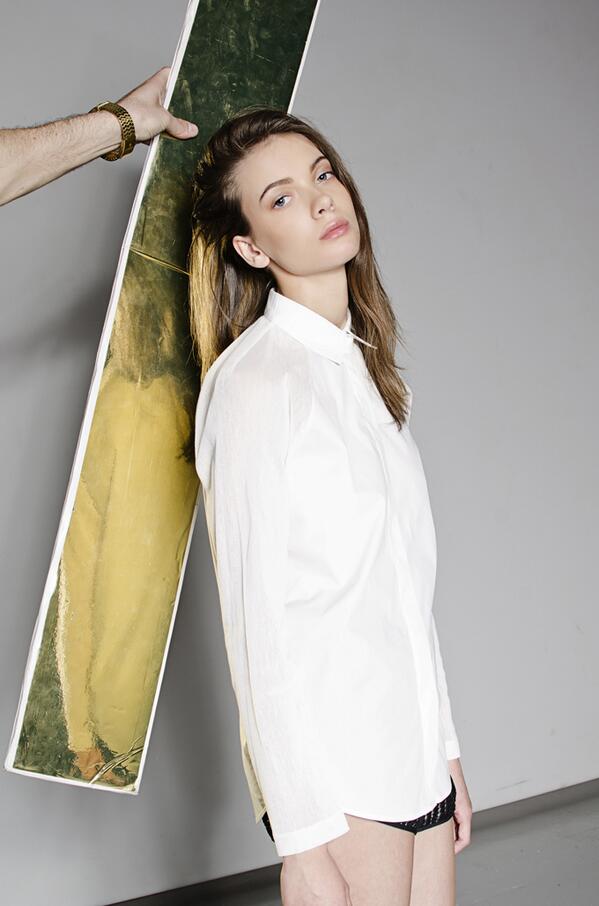 MandarinGeneral's tweet image. BEAUTIFUL &amp;lt;3 "@BernhardHandick shoots exclusively for @weareselecters  @MandarinGeneral SS14 goo.gl/7JYxeq http://t.co/ZDohFMyvom"