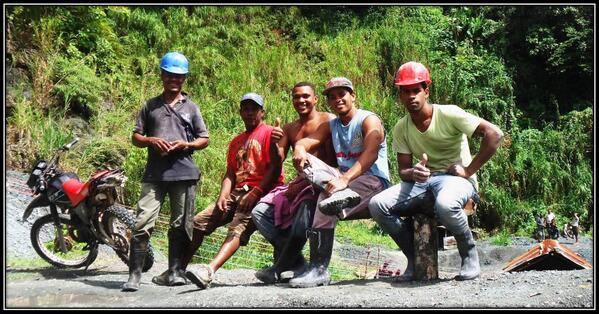RDLarimar's tweet photo. El equipo... http://t.co/USDjJ6kvHC