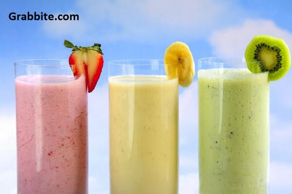 grabbite's tweet image. Wanna Chill? Enjoy Creamy chilled smoothie Drinks this summer at your home just order at grabbite.com