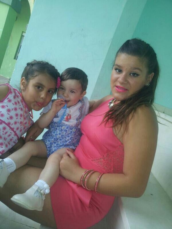 nuribascon's tweet photo. Un bautizo mas q perfecto BD! ♚ http://t.co/YJHRfwQ4Vr