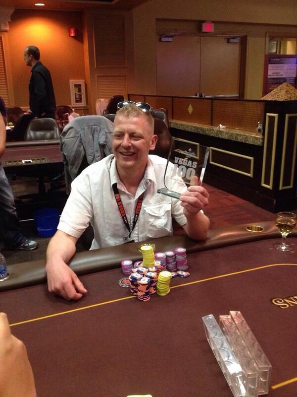 boogieb69's tweet photo. Congratulations Gareth Tomlinson the new @redtoothpoker champion 2104 see you on the tour http://t.co/05vW2cyv8q