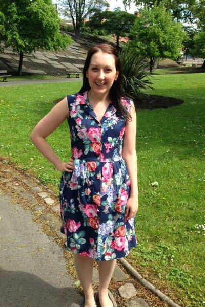 Spring florals on the blog! wp.me/p3Mecx-13z @SewSimplicity <a href="/textileexpress/">Textile Express</a>