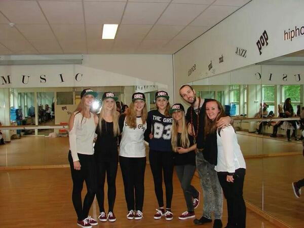 Realpower7's tweet image. Nog even op de foto voordat we vertrokken naar Wageningen