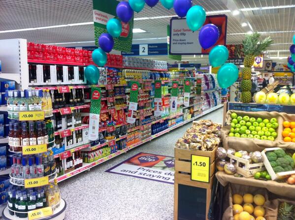 johnlorimer5's tweet image. Grocery event full and ready to trade!! @seanwillo88 @shirl200 @glowrey5 @Michelle1Oliver