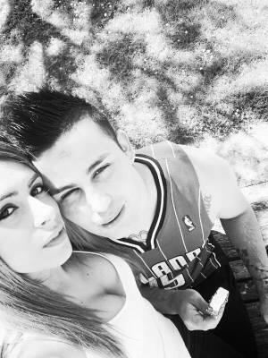 SechuPerez's tweet photo. te amo mas que a nada ni a nadie ♥ http://t.co/13jRFIZXLu