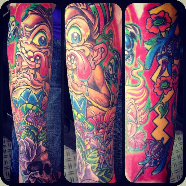 StudioOneUK's tweet photo. #tattooed #tattoo #sleevetattoos #monkeytattoo #follow @alexmckay396 @BarberDts #eternalink http://t.co/z3CWDgvLu1