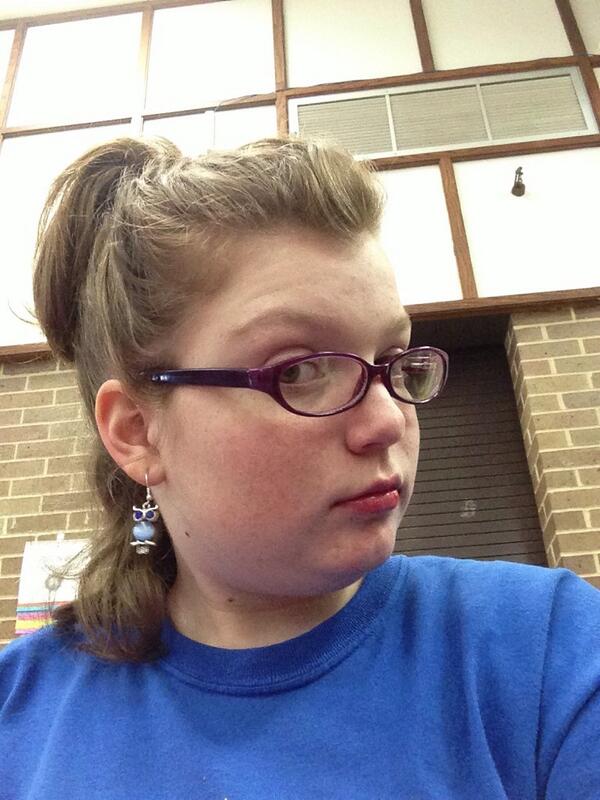 suminaqvi's tweet image. Like her hair @TJMaxxGirl18