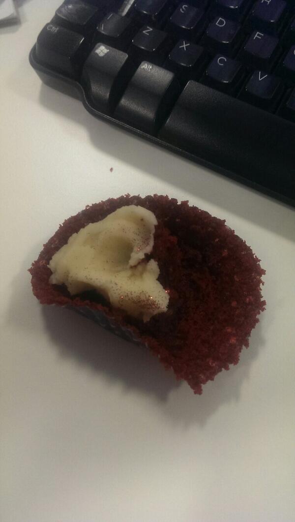 HarrietSoles's tweet image. One red velvet cupcake down! Great start to the diet! Thanks @JulesCornwell  #day1 #noselfcontrol