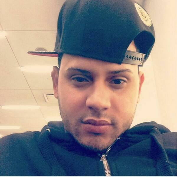 Yanirii_25's tweet photo. Sin Tiii La Música Para Mii Solo Fuera Un Ruido ;) Te Amo :) Eres Mii Frustración #ShadowBlowSista #FiebreShadowBlow http://t.co/dD9CIUfUZ6