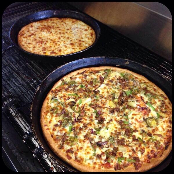 Pizza Delfino tweet media