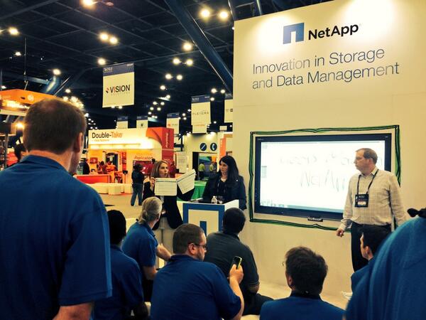 calvinnieh's tweet image. Team @NetApp is ready for Microsoft TechEd attendees! #mscloud #SQL2014 #NetAppTechEd #msTechEd see us at booth 600
