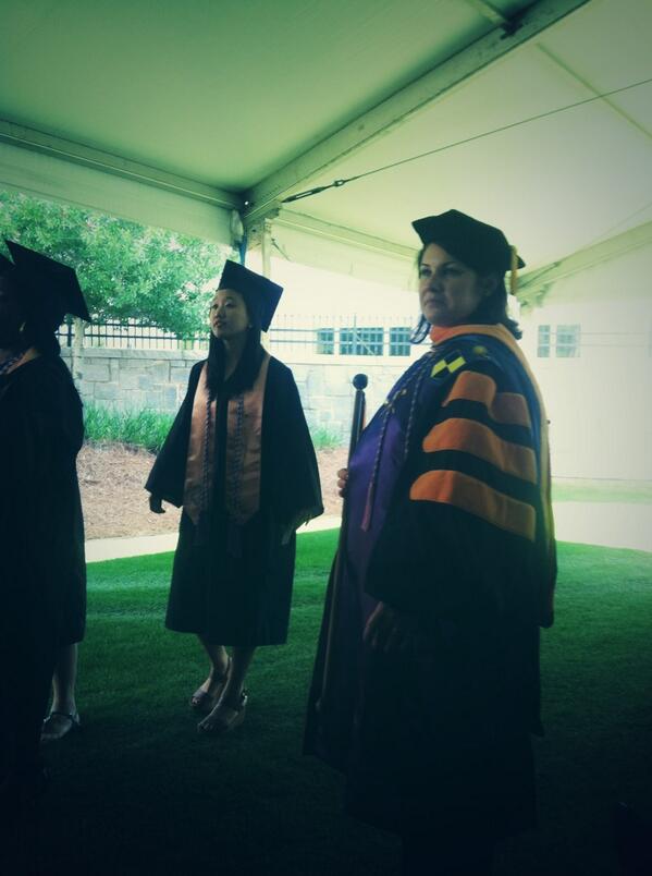 EmoryNursing's tweet photo. @ccleven doing her #facultymarshal duties! #bestfaculty #emory2014 #emorynursing http://t.co/x9Ix3N9UB5