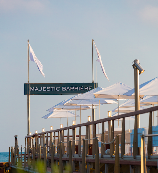 kinugawaparis's tweet photo. @kinugawaparis à Cannes, 14 mai - 31 aout sur la Plage du mythique Majestic Barrière @majestic_cannes @FdC_officiel http://t.co/ZxJ4OstjkZ