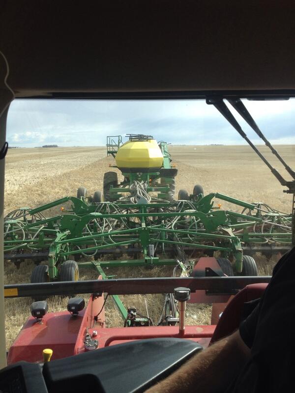 MacMcurrie's tweet photo. #plant14  best job in the world!!! http://t.co/PeXQ1dAPrj
