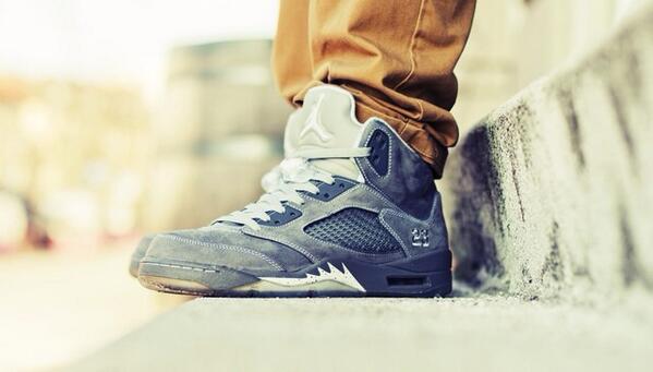 UserKicks's tweet image. Wolf grey 5s