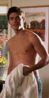 Wren Pretty Little Liars