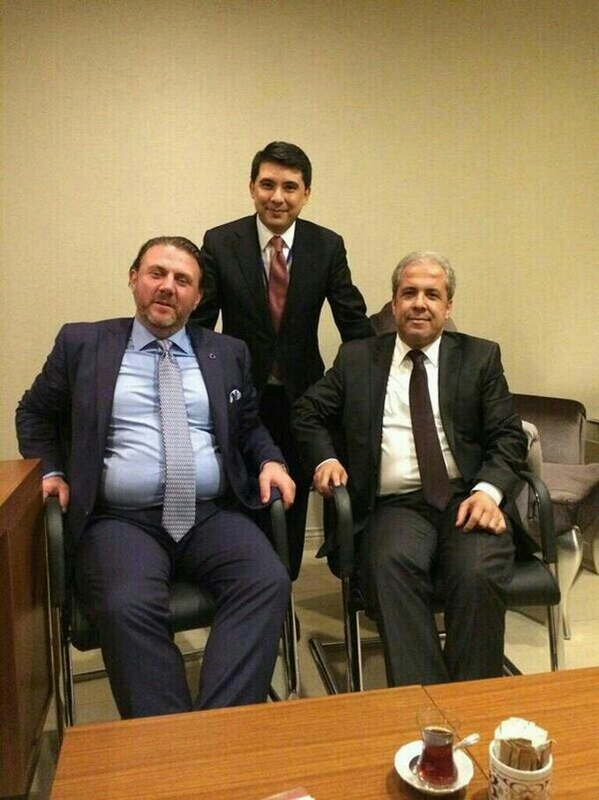 Bunlar, Engerekler ve çıyanlardır,
Bunlar, Aşımıza, ekmeğimize 
Göz koyanlardır,
Tanı bunları,
Tanı da büyü..