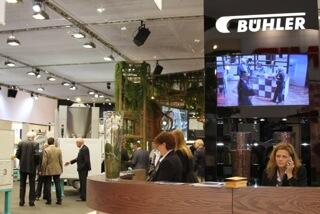 LolaFPaniagua's tweet image. #Buhler, un fabricante de referencia tanto en chocolate como en aperitivos, no falta a ninguna cita de #interpack2014
