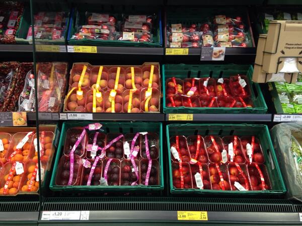 SarahfellSarah's tweet photo. Well done @TREDRUTH proddy team! Great summer launch @greengrocer31 @SarahLawls @GallioGary @harrybongo http://t.co/DiGDUe7HzP