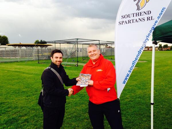 PlayTouchRL's tweet photo. Carl receiving his #MagicWeekend tix from @RLSpartans licensee Steve Drew #SurpriseAndDelight http://t.co/BzRNsJ5nFC