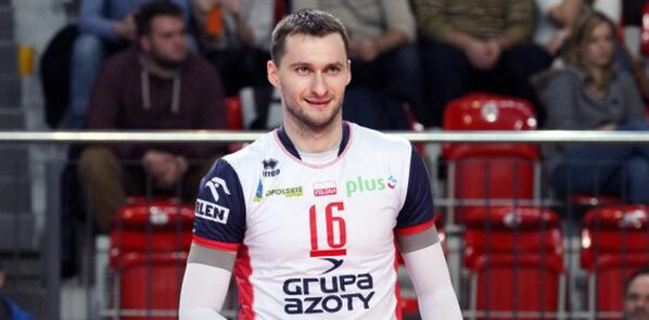 WofVOLLEY's tweet photo. POL M: #Ruciak extended with @ZAKSA_official http://t.co/2rWhRq1LG6 #poland #volleyball #transfers http://t.co/769PmZzRyk