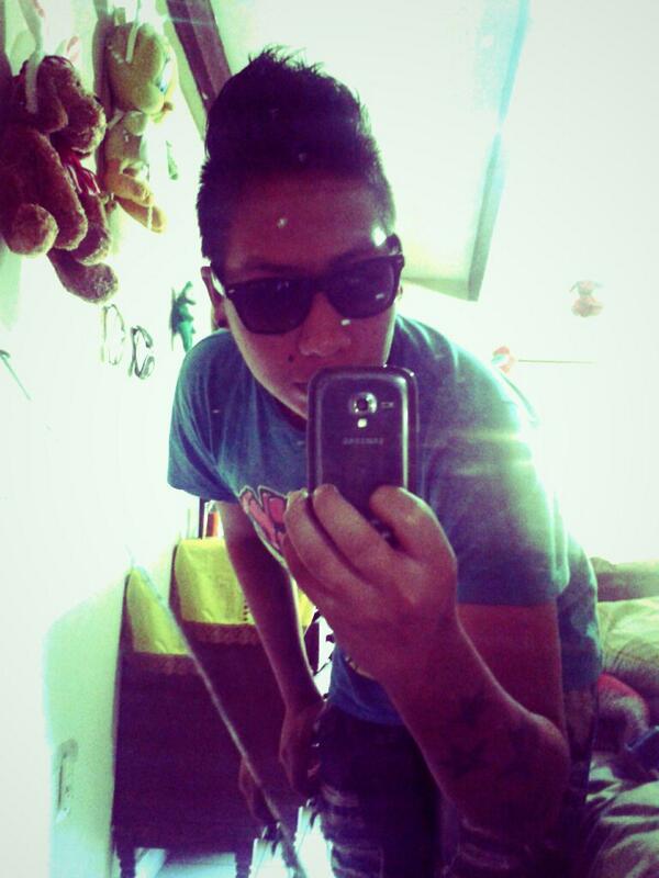AndrewBaut's tweet photo. Yop Jejjejeje http://t.co/FCUqxuYNc4