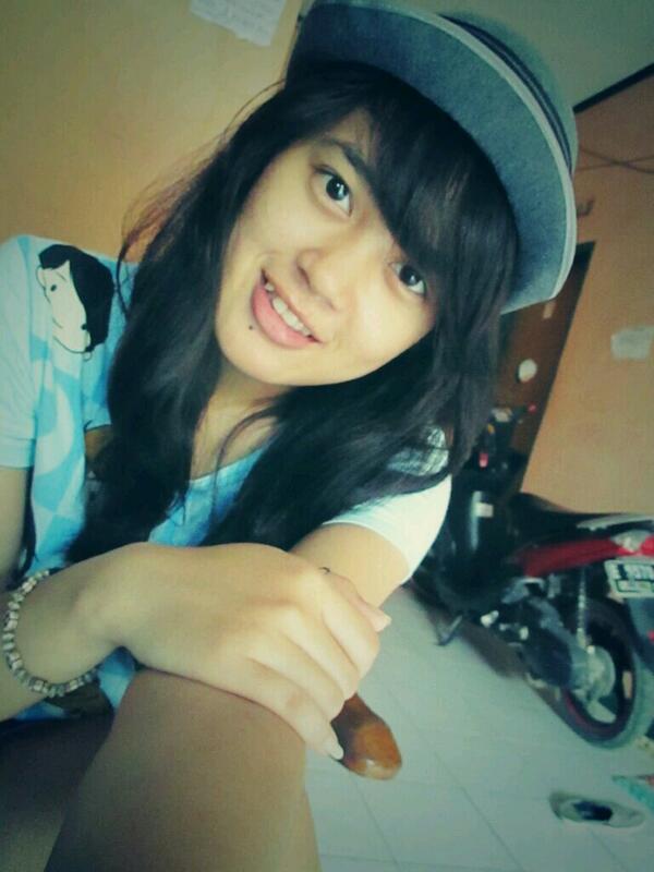 chichy_cintyaa's tweet photo. http://t.co/zbQAaoKtap