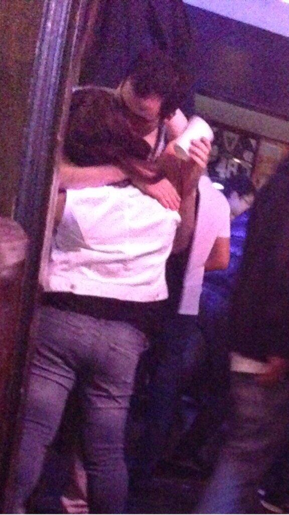 BryantMakeouts's tweet photo. Who doesn't love Rentes? http://t.co/PrLjfSDV3i
