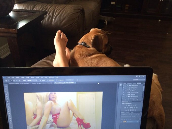 Editing some pics and a video that will be live in my members area later today 😎💕 http://t.co/m1PIUK<a href="/tag/ripjassy"class="tags"><span>#ripjassy</span></a>