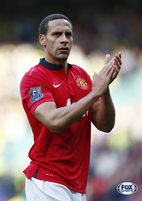 ESPNnl's tweet photo. NIEUWS: Rio Ferdinand krijgt geen nieuw contract bij Manchester United en verlaat de club.na 12 seizoenen (via BBC) http://t.co/kJZGHoCpJ1