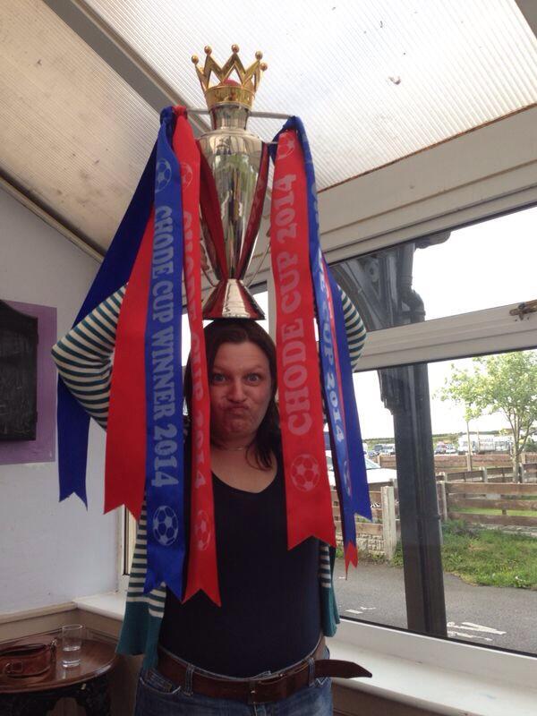 Devlinfish's tweet photo. @FootballRamble No points trying took it down, beating her fiancée in the final who sulked and refused to celebrate http://t.co/eojyVlAXbO