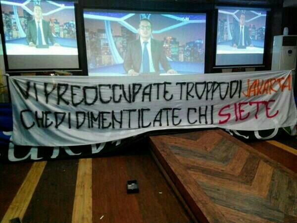 CN_ICI's tweet photo. Banner Tulisan dari @ICI_Jakarta Yamh ANTI Curva Sud Milano http://t.co/Zw6vRYWm05