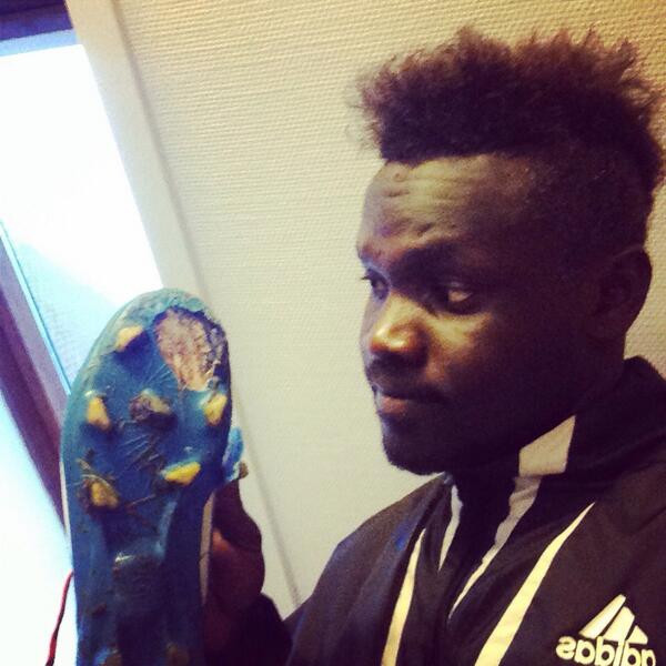 OpondoMoses's tweet photo. New cleats maybe? http://t.co/UovjmJoJmF