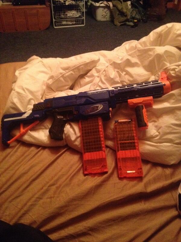 HalenDanielson's tweet image. Weapon of choice for the Nerf war #Retaliator #pewn @CloquetNerfWars