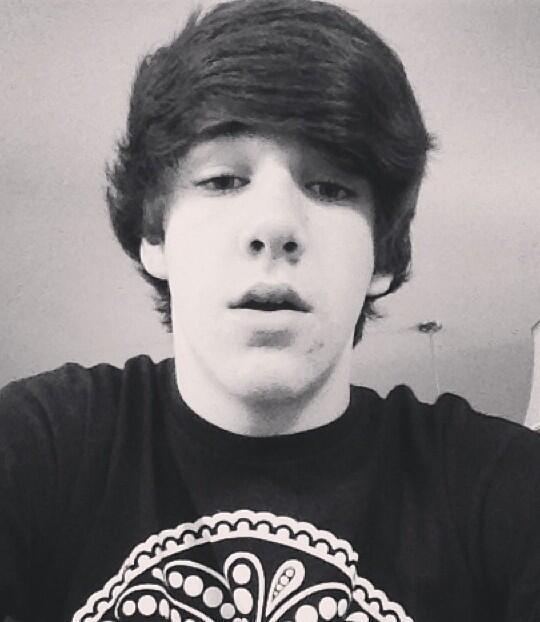 ItsLukeFoushee_'s tweet photo. Making this account active again :) http://t.co/rVVM7fOV5n