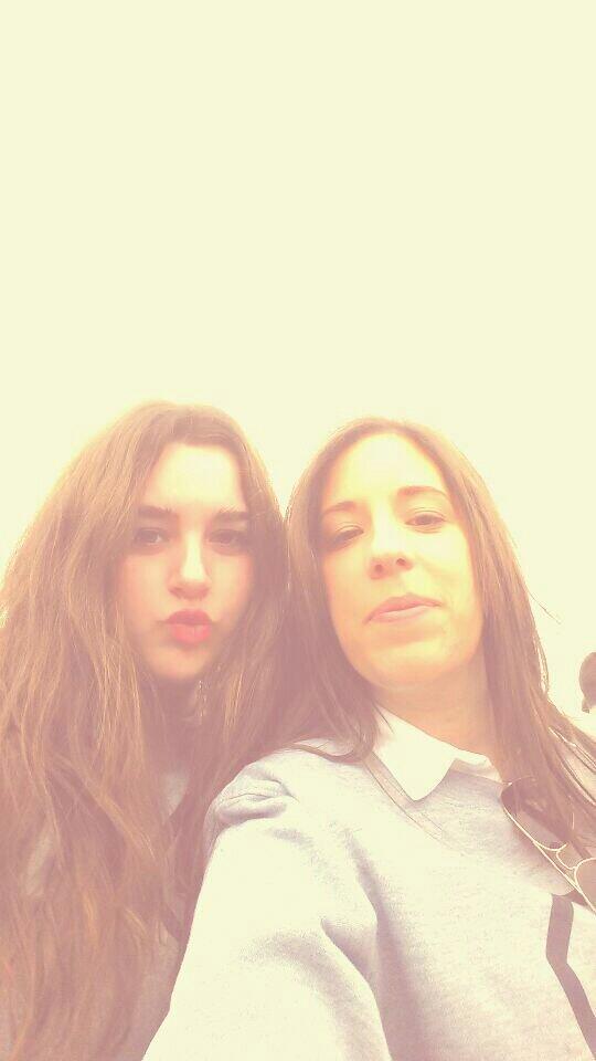 Que aunque tengas momentos dificiles sabes que me tienes aqui, para Todo. Y que Te Quiero Mucho!  <a href="/yolanda_montoro/">Yolanda Montoro</a>