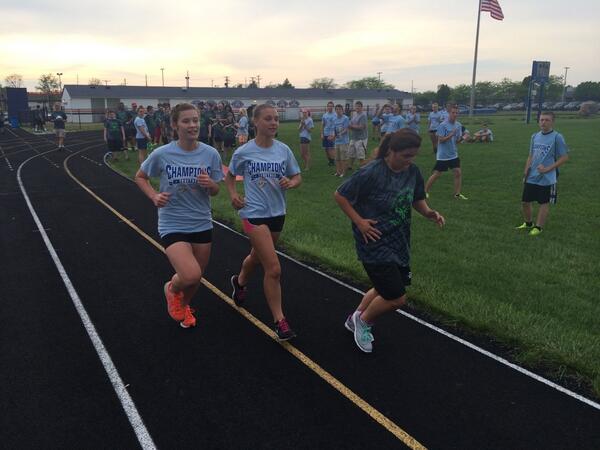Tonya and friends finishing 1500 m run. @wchs1athletics <a href="/IHSAA1/">IHSAA</a> <a href="/SOIndiana/">Special Olympics Indiana</a>